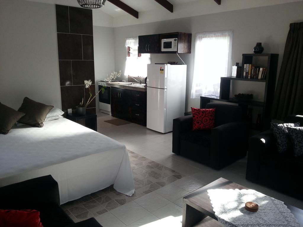 Hotel Sunset Palms Rarotonga Habitación foto